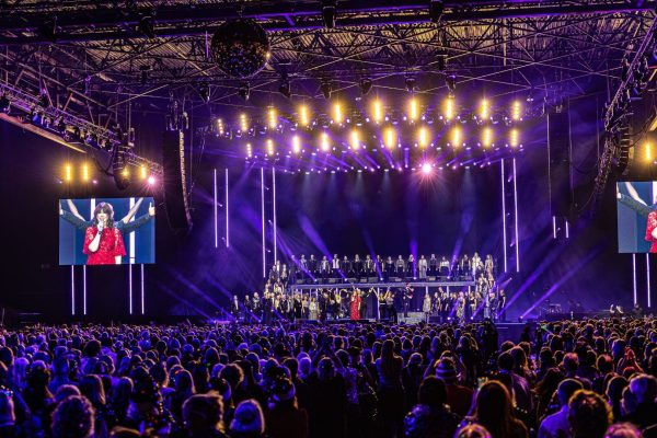 Rock Choir LIVE - The Ultimate Christmas Party12