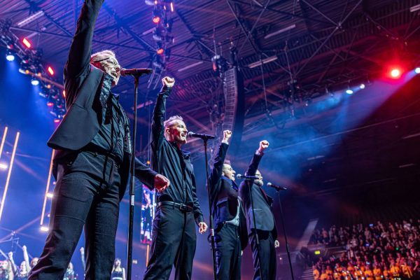 Rock Choir LIVE - The Ultimate Christmas Party58