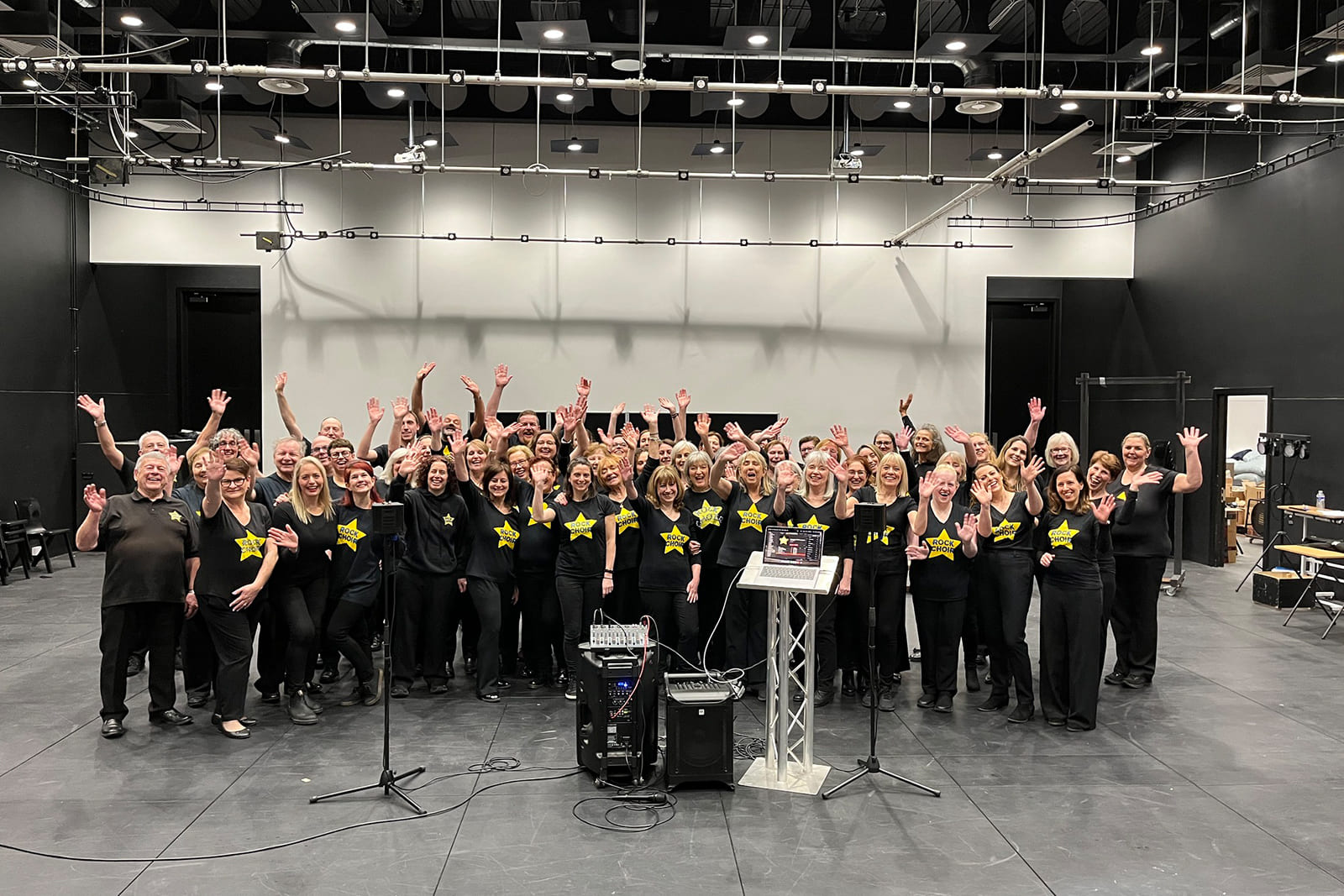 Simon Reynolds Rock Choir 2