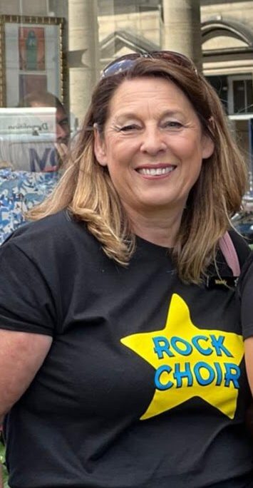 Wendy Perring – Rock Choir Newton Abbot