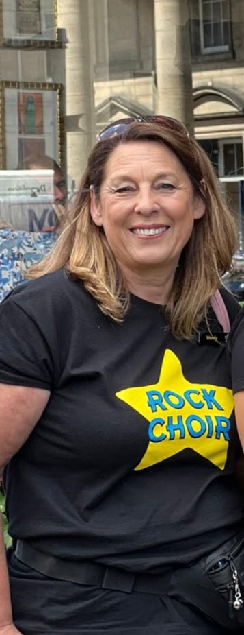 Wendy Perring – Rock Choir Newton Abbot